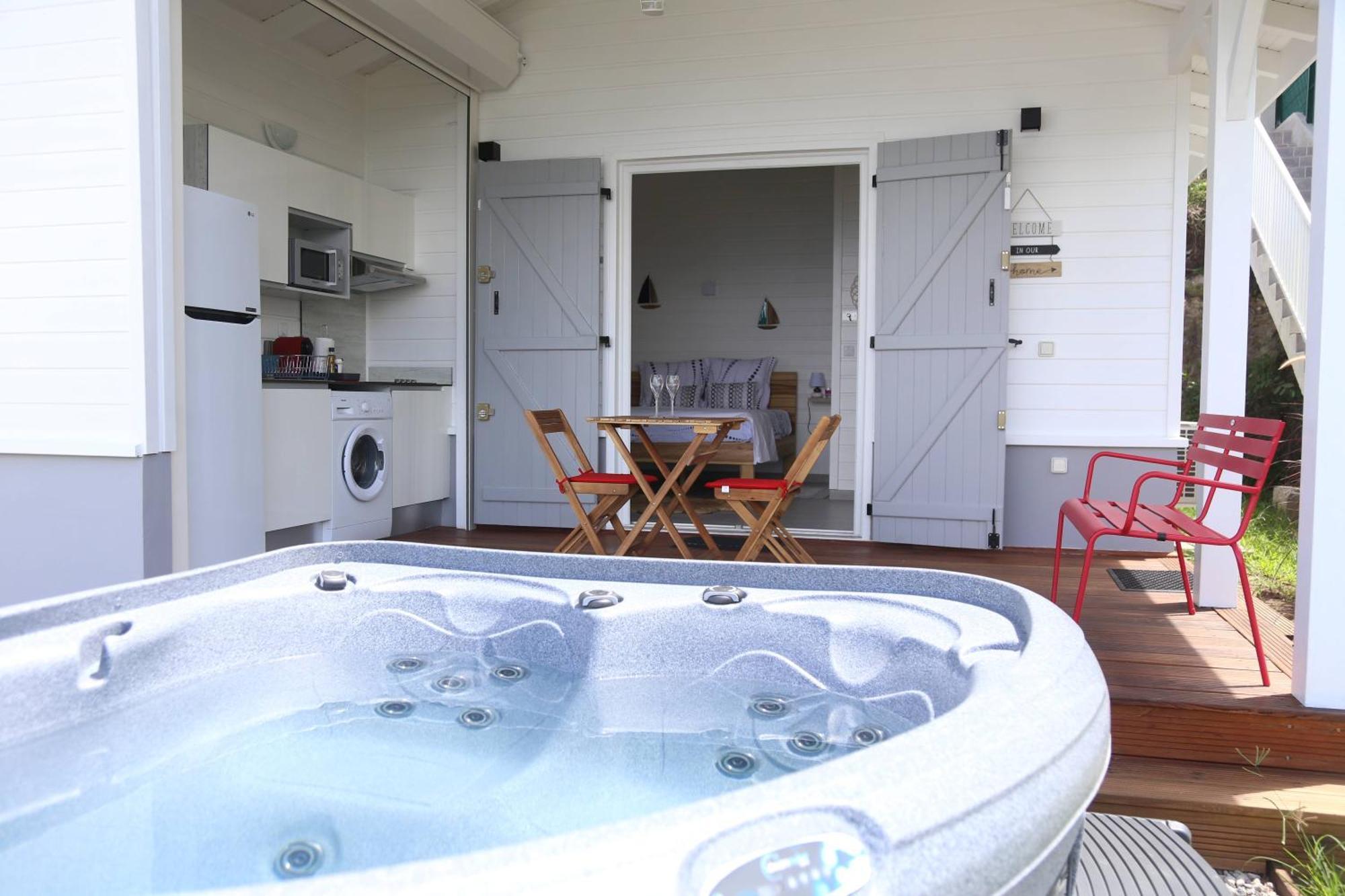 Bungalow Palbea Superieur Avec Spa Et Vue Mer Schoelcher Εξωτερικό φωτογραφία