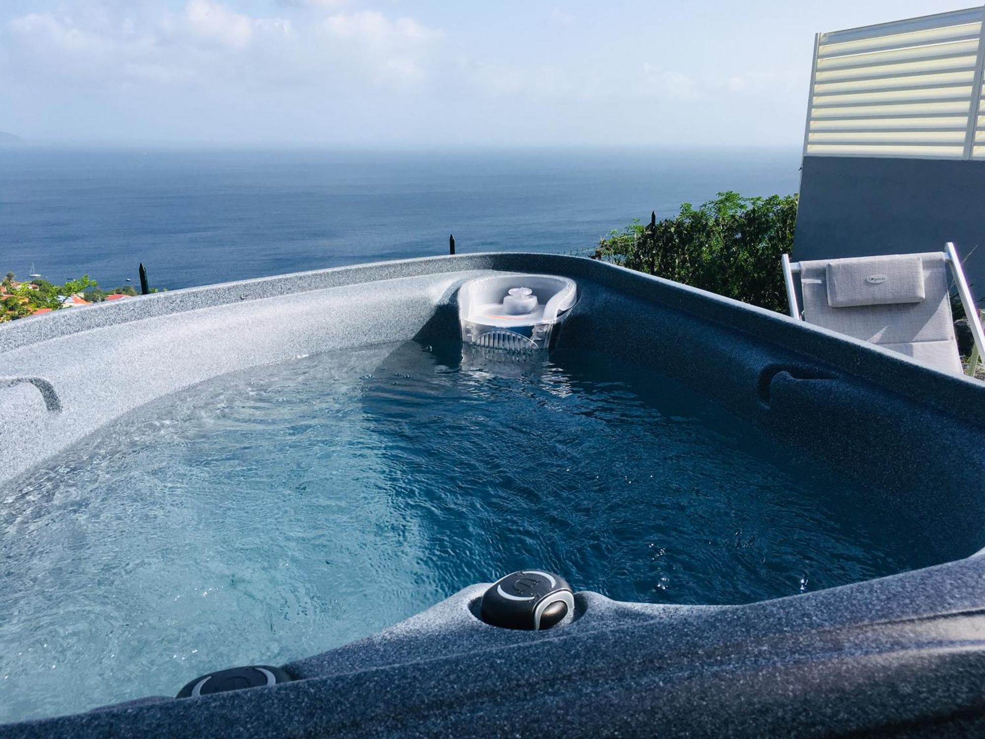 Bungalow Palbea Superieur Avec Spa Et Vue Mer Schoelcher Εξωτερικό φωτογραφία
